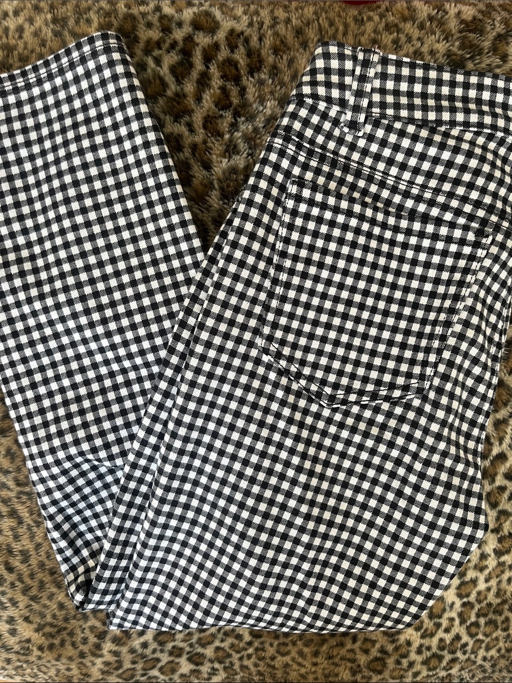 Peter Nygard Black and White Gingham Capri Cigarette Pants